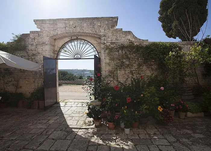 Masseria Montepaolo Dimora Di Charme Hotell Conversano