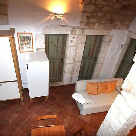 Masseria Montepaolo Dimora Di Charme 3*